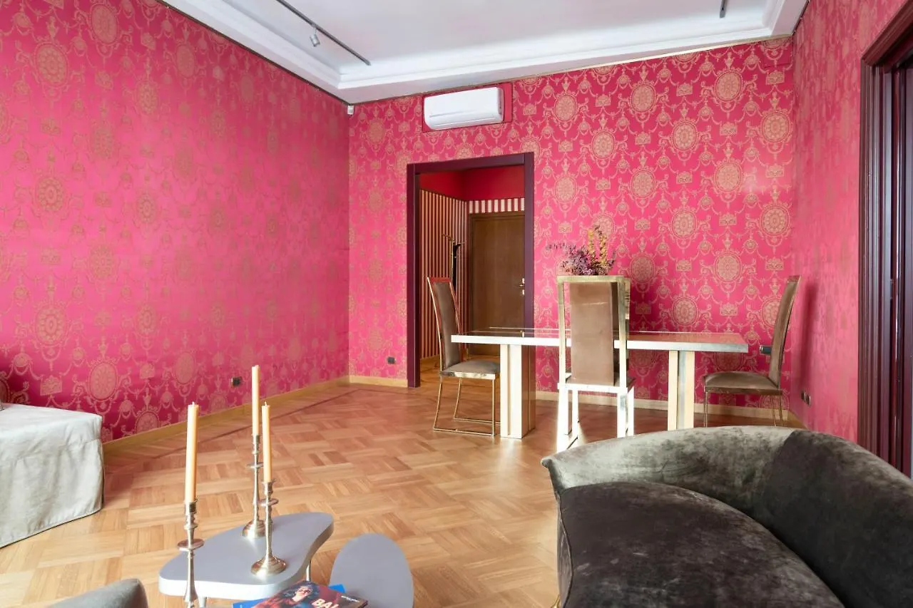 Elegance Home In Downtown Milan