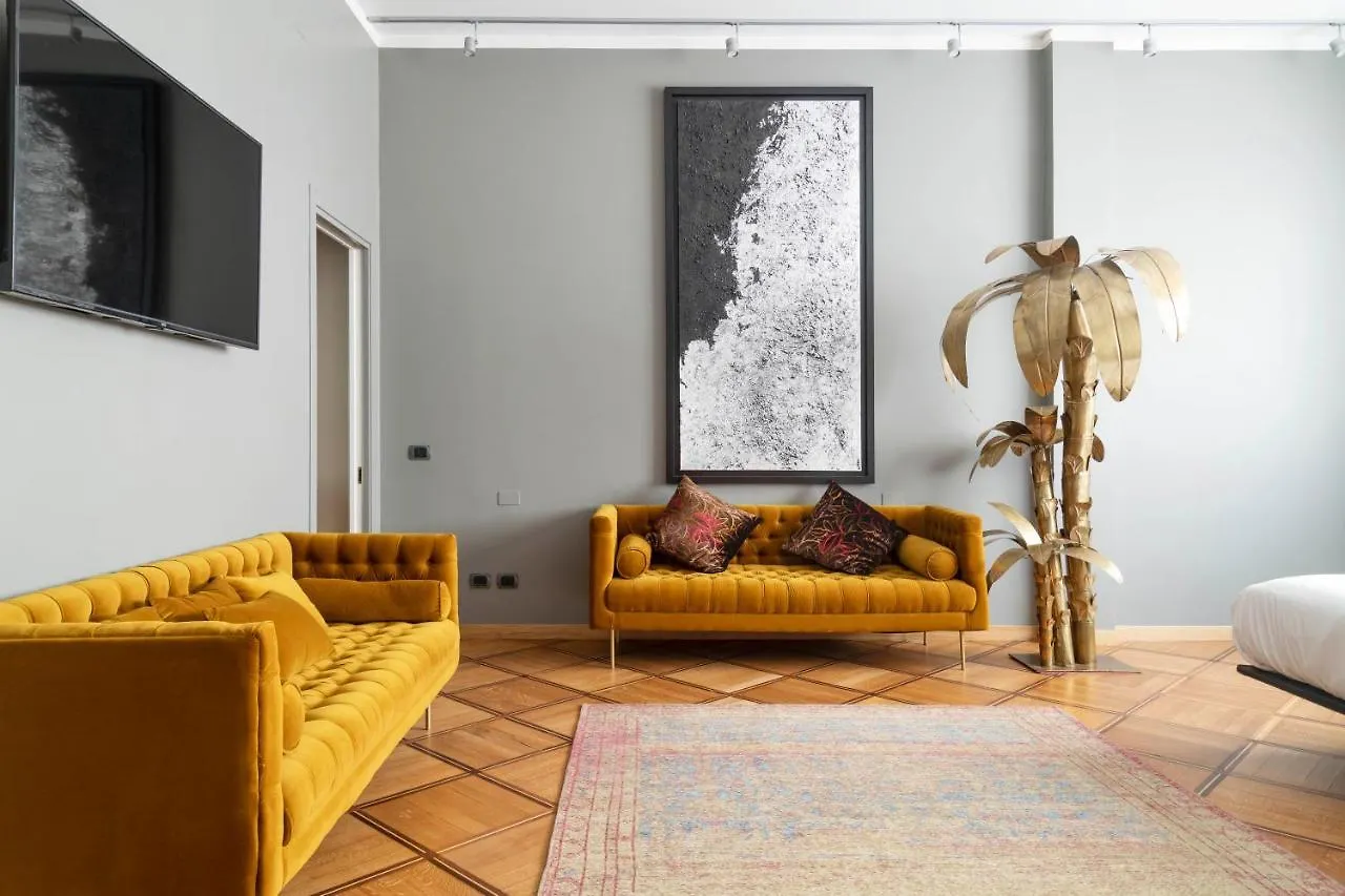 Elegance Home In Downtown Milan 0*,